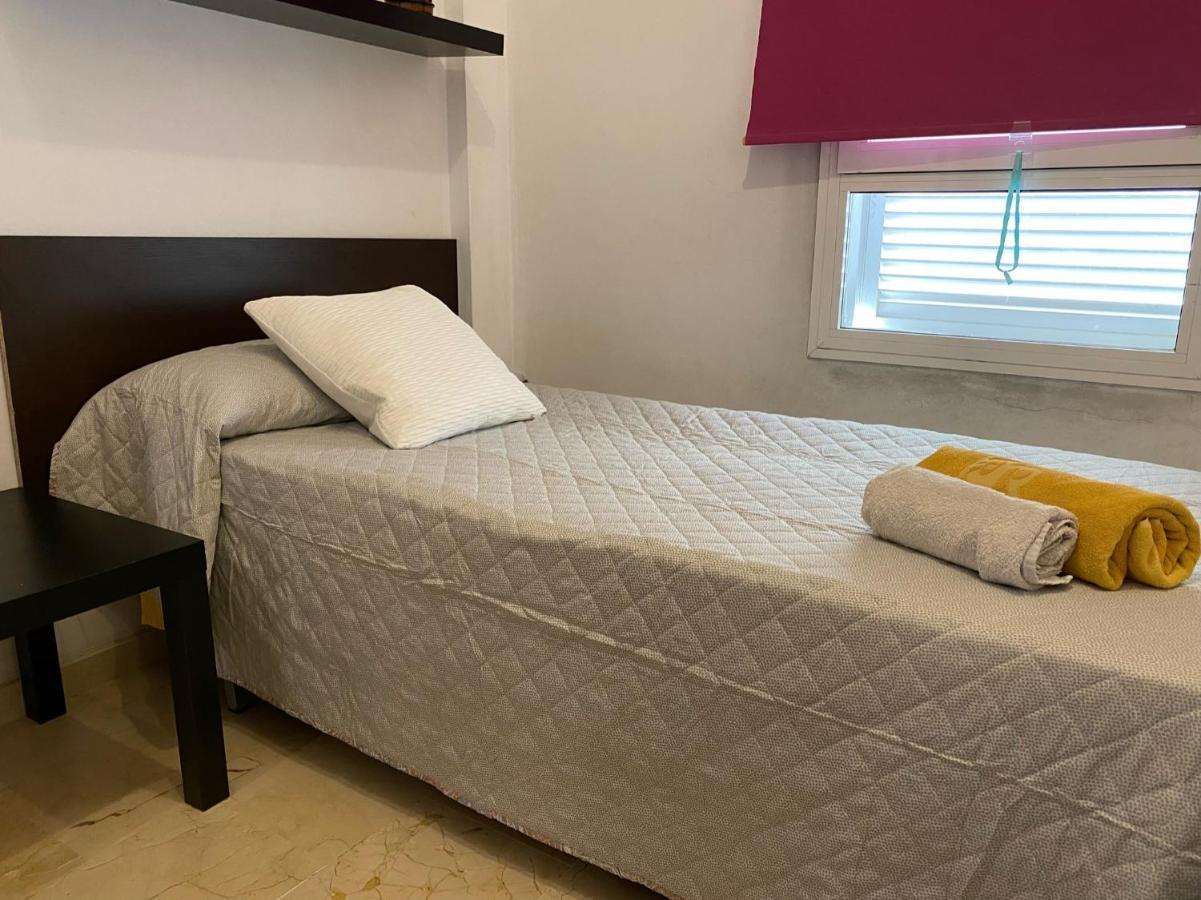 Castilleja , Casa-Apartamento Cerca Centro Sevilla Wifi Familias Trabajo Garaje Касетлья да ла Квеста Экстерьер фото