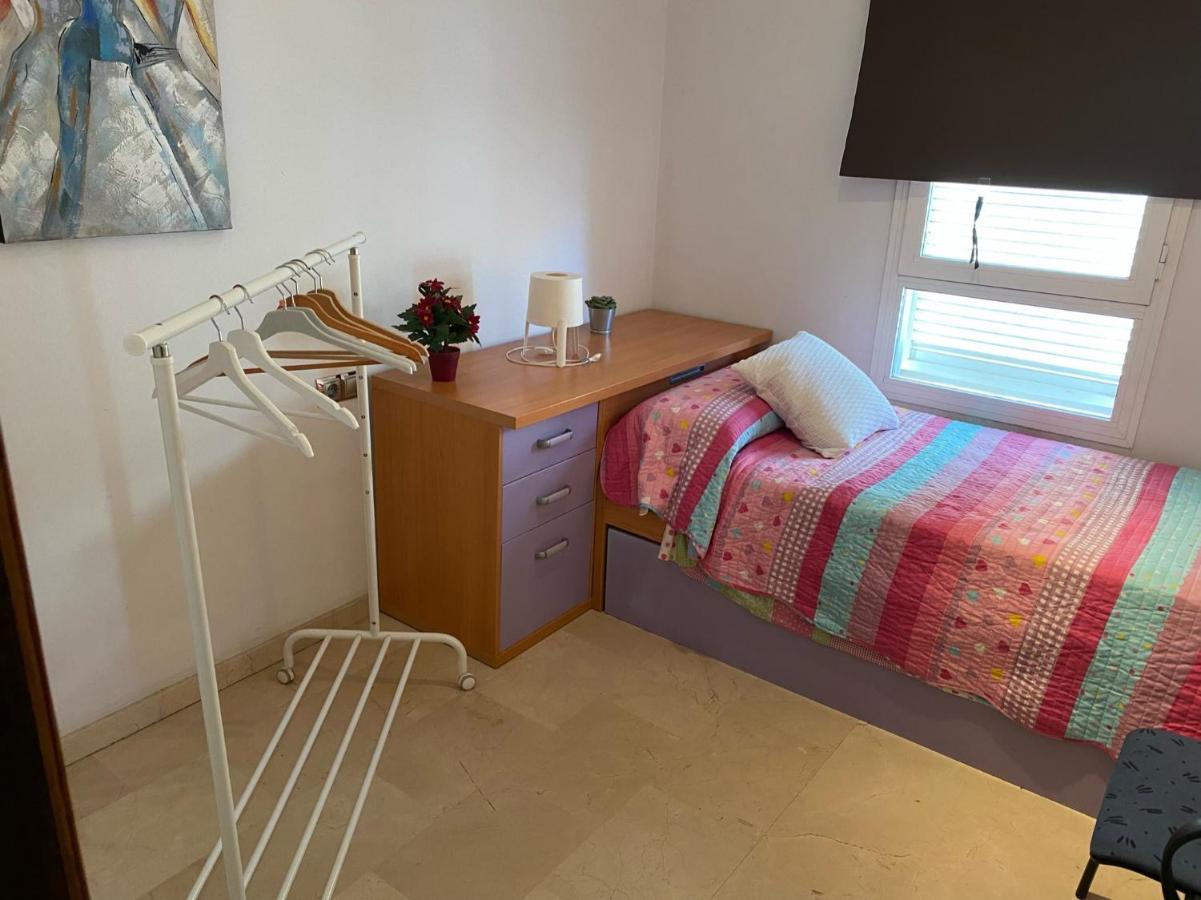 Castilleja , Casa-Apartamento Cerca Centro Sevilla Wifi Familias Trabajo Garaje Касетлья да ла Квеста Экстерьер фото