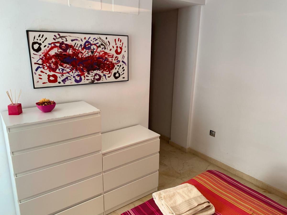 Castilleja , Casa-Apartamento Cerca Centro Sevilla Wifi Familias Trabajo Garaje Касетлья да ла Квеста Экстерьер фото